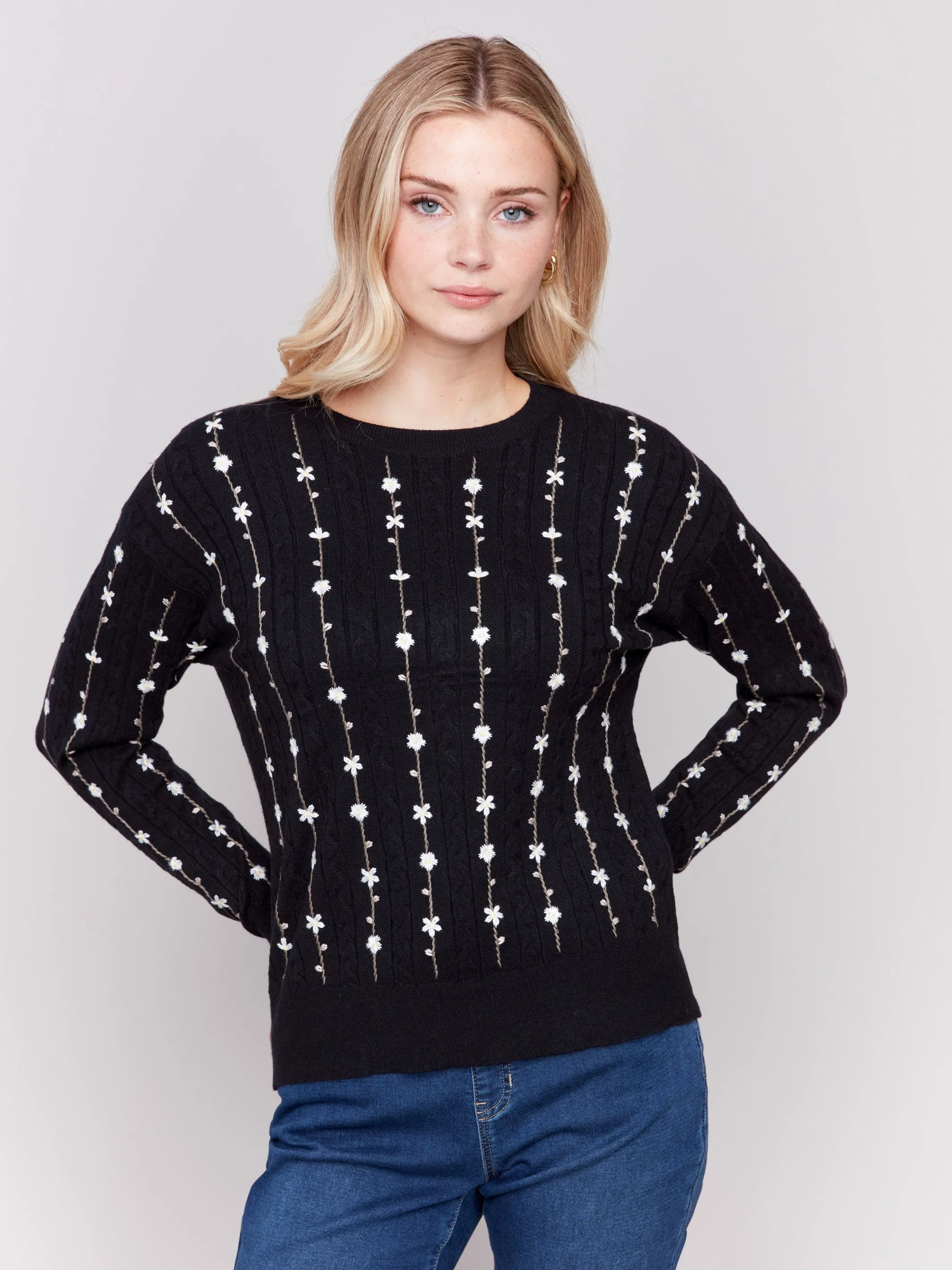 Floral Embroidery Knit Sweater - Black