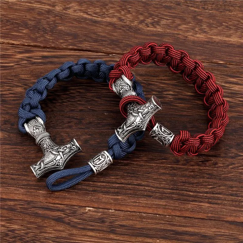 Nordic Survival Paracord Bracelet